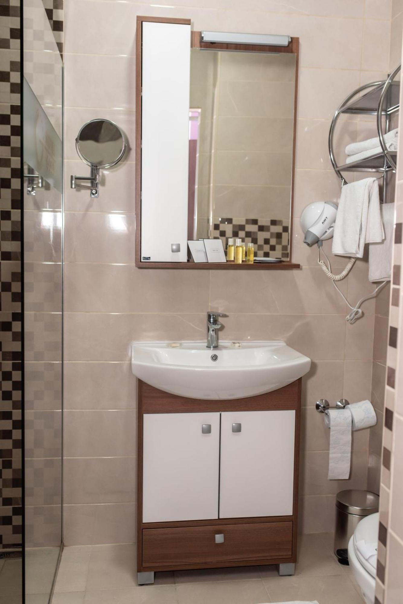Hotel Gold Pljevlja Kültér fotó